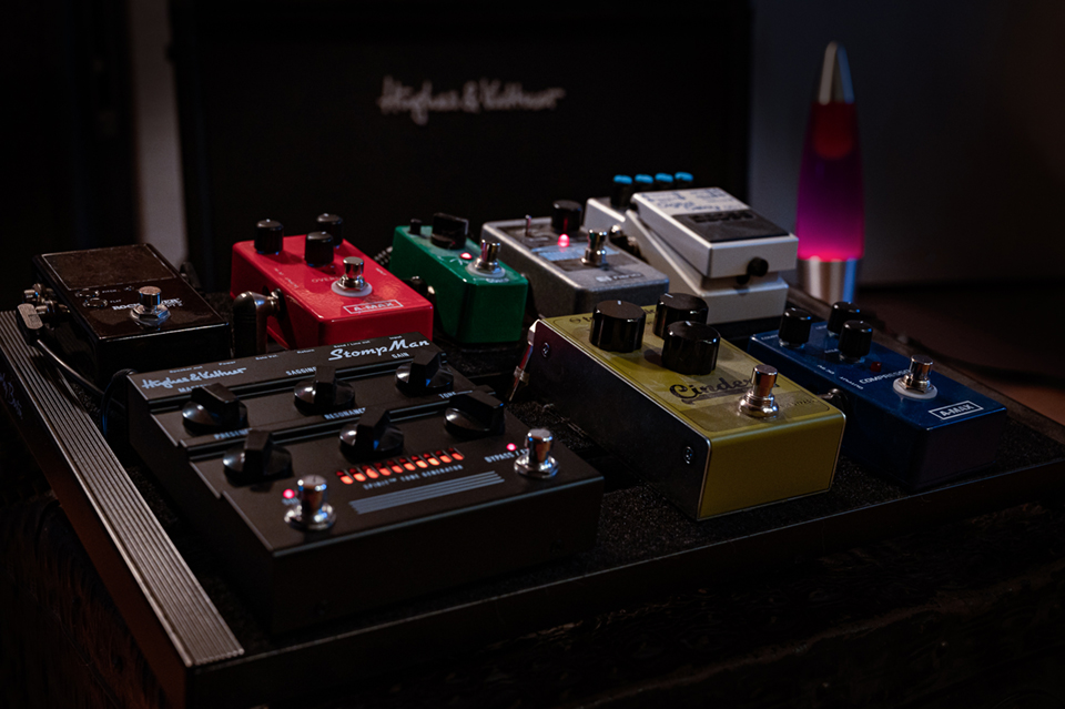 Hughes&Kettner StompMan auf dem Floorboard