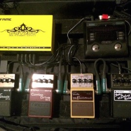 Medium Pedal Board